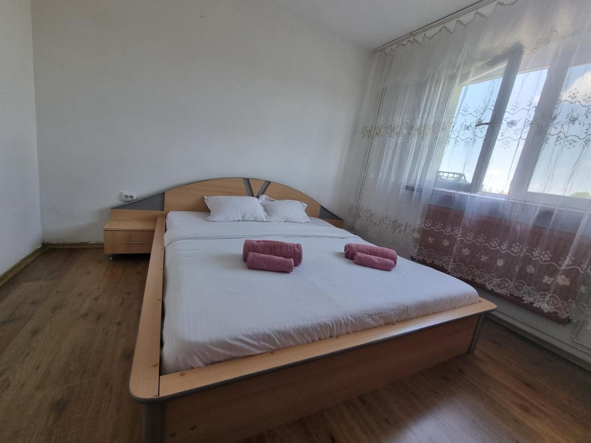 Golden Studio Apartment Сибиу Екстериор снимка